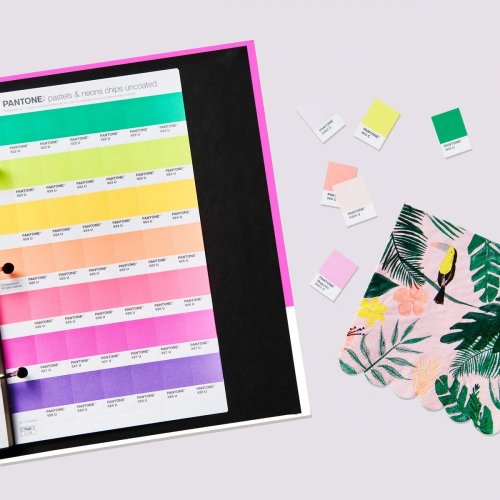 PANTONE Pastels & Neons Chips Coated & Uncoated