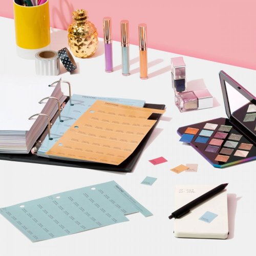 PANTONE FHI Metallic Shimmers Color Specifier